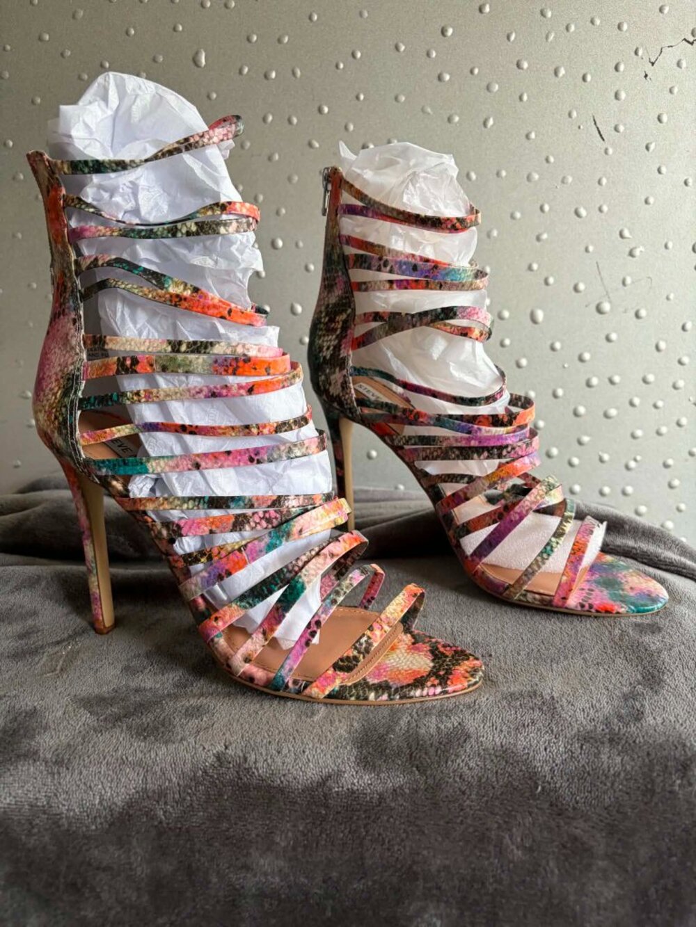 Shoes - Picture 3 of 3